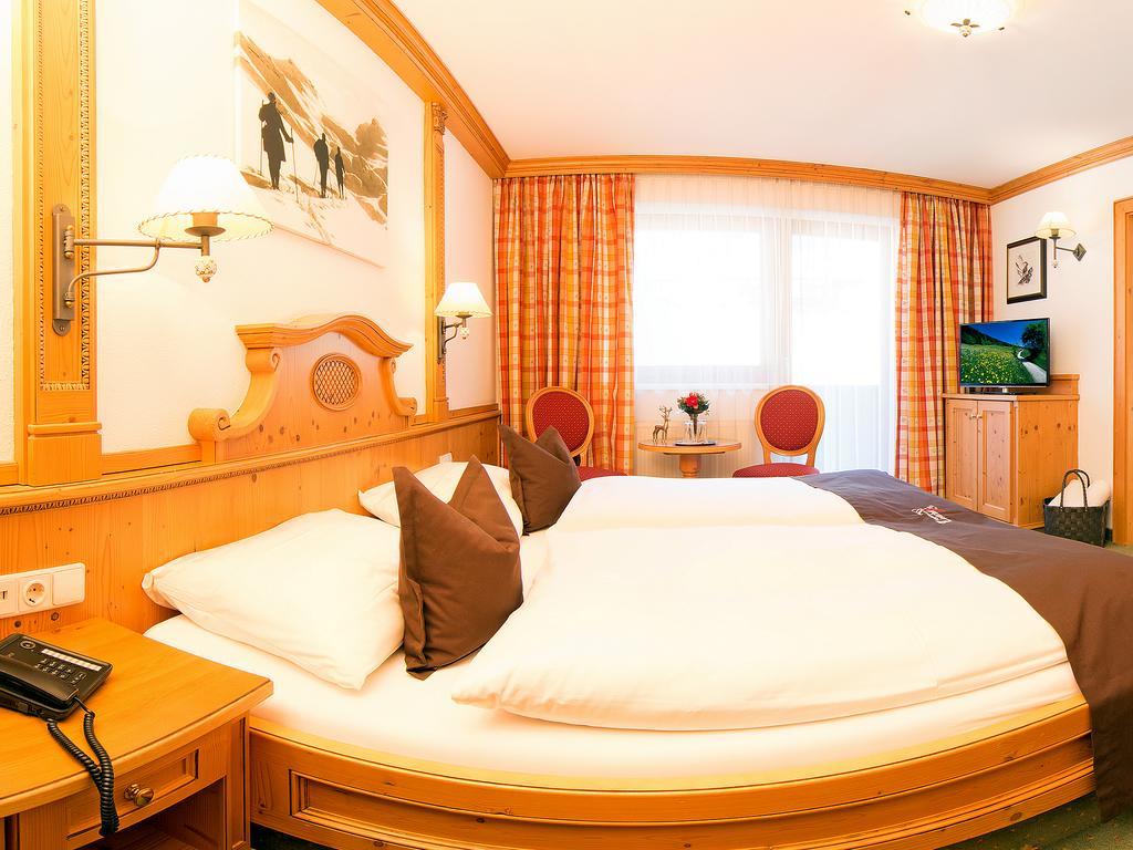 Alpenhotel Tirolerhof Neustift im Stubaital Quarto foto